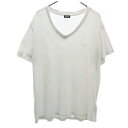 ディーゼル 半袖 Vネック Tシャツ L グレーホワイト系 DIESEL メンズ 【中古】 【240427】 メール便可 【詳細】腹部と背中に汚れあり。古着にご理解の上ご購入をお願い致します。 コンディションについて ブランドディーゼル / DIESEL アイテムVネック Tシャツ サイズ表記L 着丈70cm 身幅52cm 袖丈21cm 肩幅53cm 素材綿100％ カラーグレーホワイト系 商品番号bof-fre-87328-mts サイズガイドはこちら ※サイズに関しまして実寸も参考にお願いいたします。(サイズ不明、男女どちらか不明、紳士服のサイズ表記など当店でもサイズがわからない商品がありますので実寸サイズのご確認をお願い致します。) ※男女兼用や男女不明な商品がありますがモールカテゴリでは男女どちらか選択をしなければなりませんのでご不明な点はお問い合わせお願い致します。 ※商品は写真のものがすべてとなります。 ※素材表記はなるべく写真にて収めていますが、欠損、不明な点があればお問い合わせください。 ※状態は当社独自の基準です。 ※測定値の若干の誤差はご了承ください。 ※「在庫有り」の表示であっても、必ずしも在庫を保証するものではありません。 掲載商品について、他モールとも在庫を共有しております。 完売の場合は、誠にご迷惑をお掛けいたしますが、ご注文をキャンセルさせていただく場合がございます。予めご了承ください。