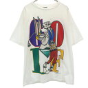 Changes 90s USA製 ワーナーブラザーズ バックスバニー プリント バッグス・バニー 半袖 Tシャツ XL ホワイト メンズ 【中古】 【240403】 メール便可 【詳細】90年代のワーナーのバックスバニーのプリントT[シャツになります。首周りに黄ばみ、脇ジミ、前身頃左裾に穴、後身頃左肩に黒汚れ、全体的に黄ばみ、毛羽立ちあり。着用感がございますが、御理解の上ご購入お願いいたします。 コンディションについて ブランドChanges / - アイテムTシャツ サイズ表記XL 着丈74cm 身幅58cm 袖丈26cm 肩幅52cm 素材綿100% カラーホワイト 商品番号br-fre-84891-mts サイズガイドはこちら ※サイズに関しまして実寸も参考にお願いいたします。(サイズ不明、男女どちらか不明、紳士服のサイズ表記など当店でもサイズがわからない商品がありますので実寸サイズのご確認をお願い致します。) ※男女兼用や男女不明な商品がありますがモールカテゴリでは男女どちらか選択をしなければなりませんのでご不明な点はお問い合わせお願い致します。 ※商品は写真のものがすべてとなります。 ※素材表記はなるべく写真にて収めていますが、欠損、不明な点があればお問い合わせください。 ※状態は当社独自の基準です。 ※測定値の若干の誤差はご了承ください。 ※「在庫有り」の表示であっても、必ずしも在庫を保証するものではありません。 掲載商品について、他モールとも在庫を共有しております。 完売の場合は、誠にご迷惑をお掛けいたしますが、ご注文をキャンセルさせていただく場合がございます。予めご了承ください。