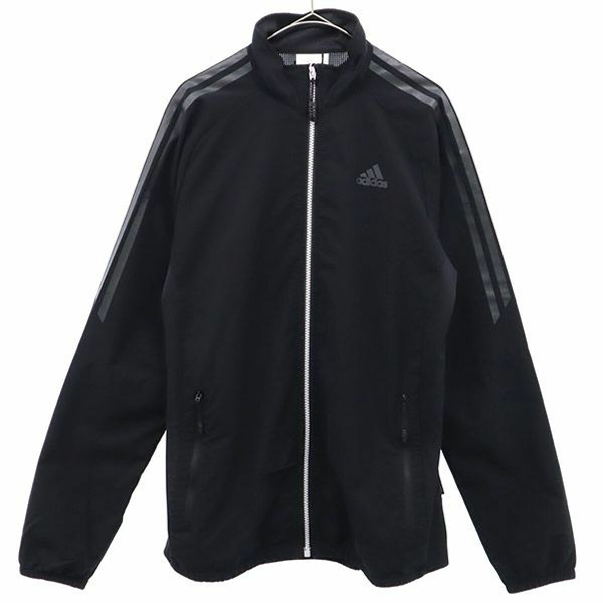アディダス ライン トレーニング ジャケット L ブラック adidas メンズ 【詳細】所々に若干の汚れが有ります。裾に所々糸ほつれが有ります。プリントが付いています。他、特に気になるようなダメージはございません。 コンディションについて ブランドアディダス / adidas アイテムジャケット サイズ表記L参考サイズ：メンズLサイズ 着丈約68.5cm身幅約52cm裄丈約86cm 素材ポリエステル100% カラーブラック 商品番号ttm-10619 サイズガイドはこちら ※サイズに関しまして実寸も参考にお願いいたします。(サイズ不明、男女どちらか不明、紳士服のサイズ表記など当店でもサイズがわからない商品がありますので実寸サイズのご確認をお願い致します。) ※男女兼用や男女不明な商品がありますがモールカテゴリでは男女どちらか選択をしなければなりませんのでご不明な点はお問い合わせお願い致します。 ※商品は写真のものがすべてとなります。 ※素材表記はなるべく写真にて収めていますが、欠損、不明な点があればお問い合わせください。 ※状態は当社独自の基準です。 ※測定値の若干の誤差はご了承ください。 ※「在庫有り」の表示であっても、必ずしも在庫を保証するものではありません。 掲載商品について、他モールとも在庫を共有しております。 完売の場合は、誠にご迷惑をお掛けいたしますが、ご注文をキャンセルさせていただく場合がございます。予めご了承ください。