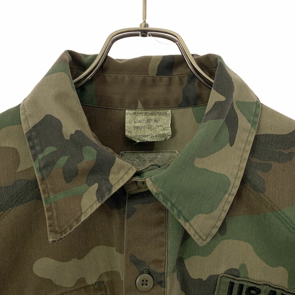 古着 US.ARMY ユーエスアーミー 迷彩柄 ワッペン 長袖 ミリタリージャケット XL カーキ系 カモフラージュ メンズ 【中古】