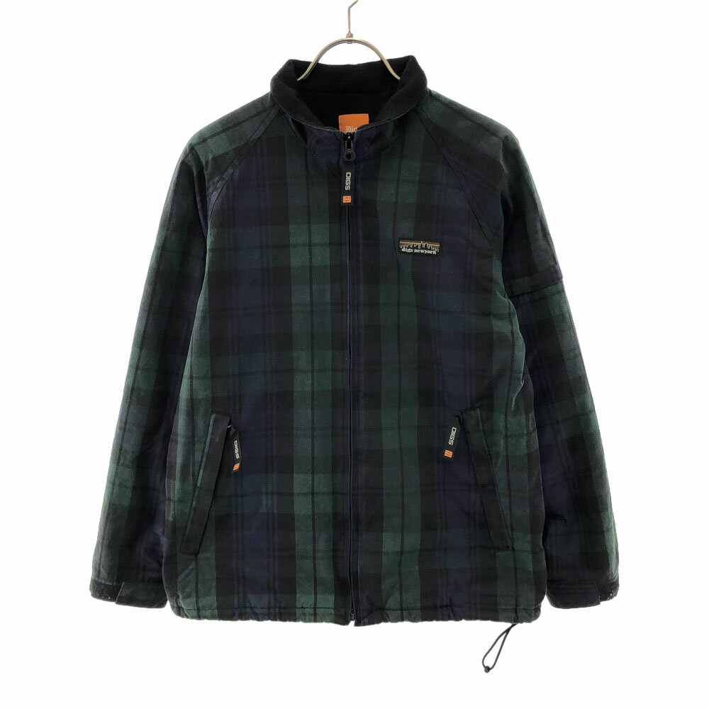 ディグス 日本製 チェック柄 オイルドジャケット グリーン×ネイビー Digs メンズ 【詳細】サイズ表記が不明です。実寸を参考にお願いいたします。オイルドジャケット特有のベト付きがあります。前身頃、後身頃、両袖に汚れ、内側に繊維の付着あり。破れ等の目立ったダメージはございませんが、ご理解の上ご購入をお願い致します。 コンディションについて ブランドディグス / Digs 生産国日本 アイテムオイルドジャケット サイズ表記不明※実寸サイズを参考にしてください。 着丈約60cm身幅約50cm裄丈約75cm 素材綿100% カラーグリーン×ネイビー 商品番号grm-14718 サイズガイドはこちら ※サイズに関しまして実寸も参考にお願いいたします。(サイズ不明、男女どちらか不明、紳士服のサイズ表記など当店でもサイズがわからない商品がありますので実寸サイズのご確認をお願い致します。) ※男女兼用や男女不明な商品がありますがモールカテゴリでは男女どちらか選択をしなければなりませんのでご不明な点はお問い合わせお願い致します。 ※商品は写真のものがすべてとなります。 ※素材表記はなるべく写真にて収めていますが、欠損、不明な点があればお問い合わせください。 ※状態は当社独自の基準です。 ※測定値の若干の誤差はご了承ください。 ※「在庫有り」の表示であっても、必ずしも在庫を保証するものではありません。 掲載商品について、他モールとも在庫を共有しております。 完売の場合は、誠にご迷惑をお掛けいたしますが、ご注文をキャンセルさせていただく場合がございます。予めご了承ください。