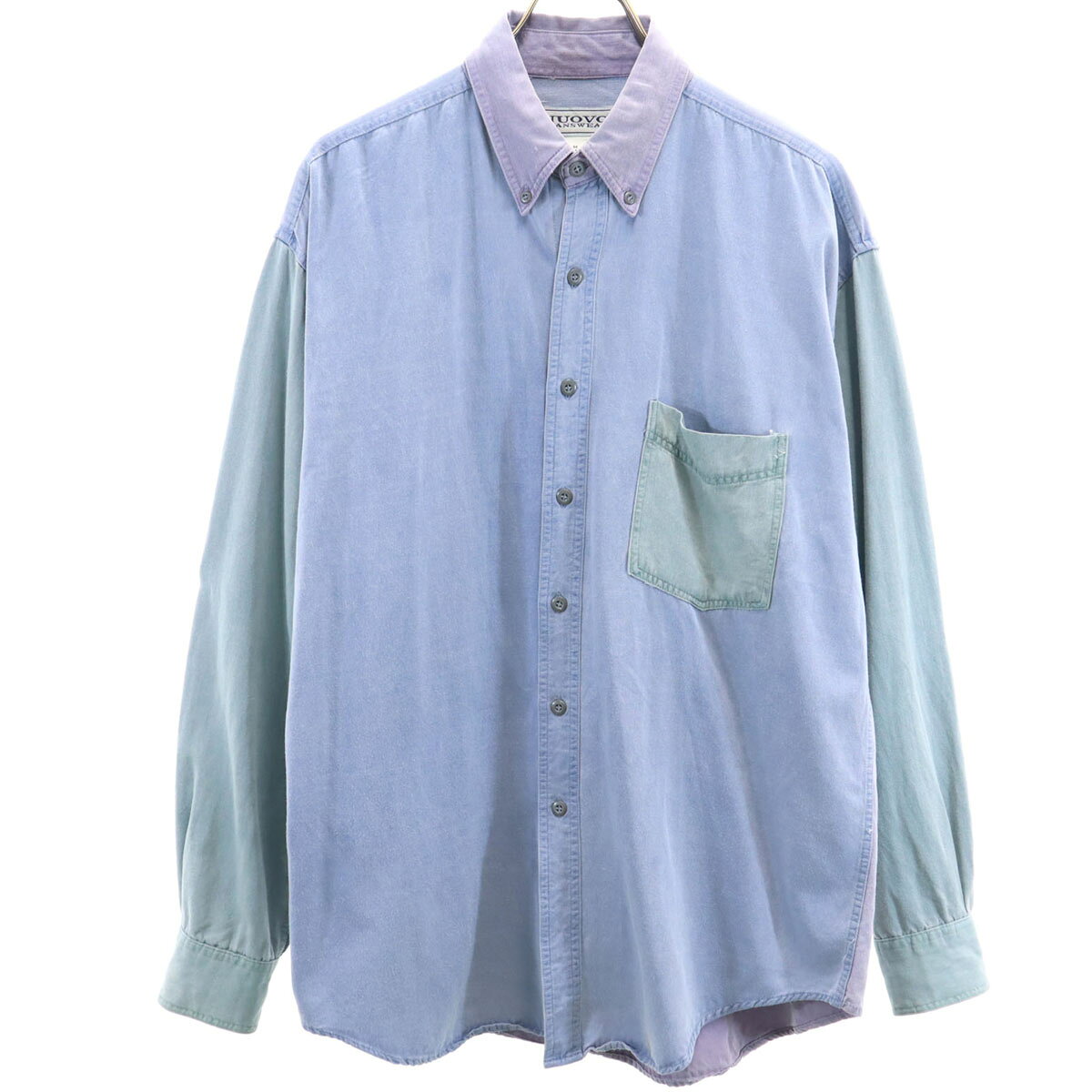 NUOVO JEANSWEAR 90s オールド 長袖 ボタンダウンシャツ M ブルー系 NUOVO JEANSWEAR メンズ 【詳細】全体に毛羽立ち、色褪せ、襟ぐりと裾に汚れあり。古着にご理解の上ご購入をお願い致します。 コンディションについて ブランドNUOVO JEANSWEAR / - 年代90s アイテムボタンダウンシャツ サイズ表記M参考サイズ：メンズMサイズ 着丈約79cm身幅約53cm肩幅約54cm袖丈約61cm 素材レーヨン60％ 他※詳細は画像参照、もしくはお問い合わせお願い致します。 カラーブルー系 商品番号jkt-6006 サイズガイドはこちら ※サイズに関しまして実寸も参考にお願いいたします。(サイズ不明、男女どちらか不明、紳士服のサイズ表記など当店でもサイズがわからない商品がありますので実寸サイズのご確認をお願い致します。) ※男女兼用や男女不明な商品がありますがモールカテゴリでは男女どちらか選択をしなければなりませんのでご不明な点はお問い合わせお願い致します。 ※商品は写真のものがすべてとなります。 ※素材表記はなるべく写真にて収めていますが、欠損、不明な点があればお問い合わせください。 ※状態は当社独自の基準です。 ※測定値の若干の誤差はご了承ください。 ※「在庫有り」の表示であっても、必ずしも在庫を保証するものではありません。 掲載商品について、他モールとも在庫を共有しております。 完売の場合は、誠にご迷惑をお掛けいたしますが、ご注文をキャンセルさせていただく場合がございます。予めご了承ください。