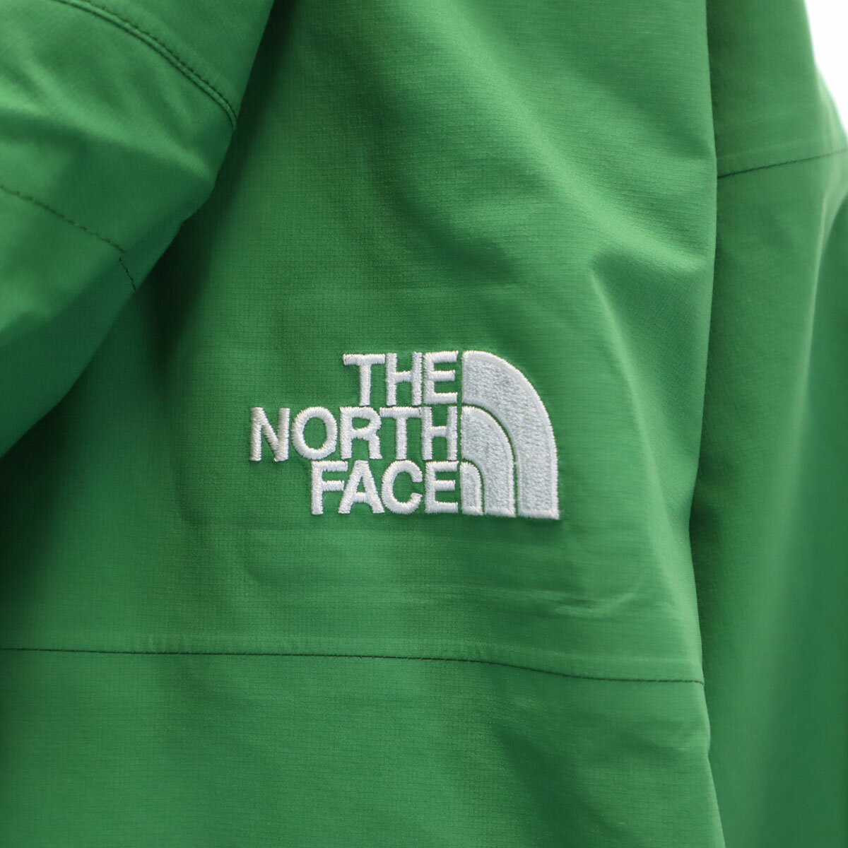古着 THE NORTH FACE ノースフェイス ナイロンジャケット M グリーン アウトドア メンズ 【中古】