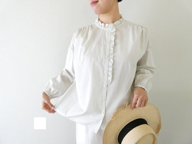 STAMP AND DIARY(スタンプアンドダイアリー) 100/1高密度ブロードノーカラーフリルブラウス(SD507ES41)