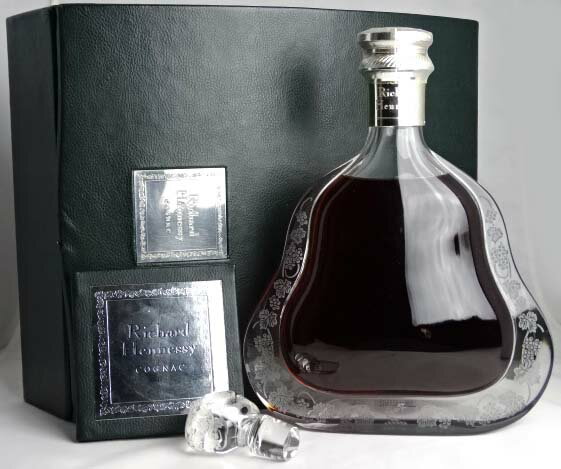 ■旧ボトル■リシャール ヘネシー 700ml 40度 クリスタルデキャンタバカラボトル 専用BOX、替え栓付き Richard Hennessy ブランデー／コニャック A05244