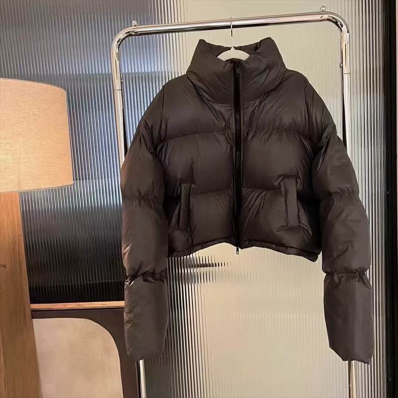 乐天商城 - レディース ダウンコート もこもこ ショート丈 長袖 ボリューム袖 ポケット 前開き かわいい きれいめ シンプル カジュアル 上品 おしゃれ レトロ 大人女子 こなれ感 秋 冬 送料無料