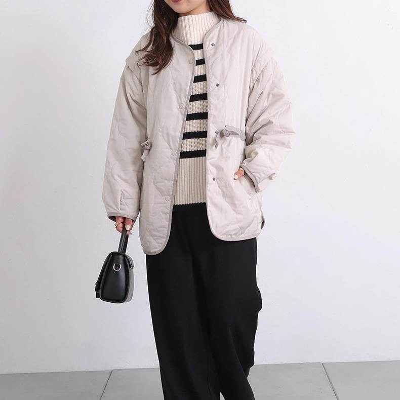 レディース ジャケット ブルゾン アウター 上着 フェミニン ポケット 前開き 2way ボタン 大人可愛い きれいめ シンプル 上品 おしゃれ かっこいい こなれ感 個性的 抜け感 都会的 ベーシック アクティブ ナチュラル 秋 冬 ママ OL 通勤 デート 旅行 公園 女子会 休日