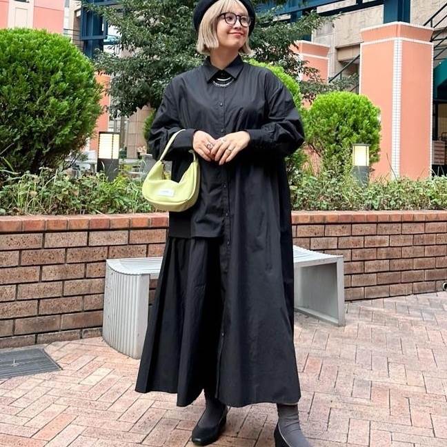 樂天商城 - レディース ワンピース ロング丈 長袖 襟付き 前開き ボタン 大人可愛い きれいめ シンプル 上品 おしゃれ かっこいい カジュアル こなれ感 個性的 抜け感 春 夏 ベーシック ナチュラル キュート 無地 韓国 黒 ワンカラー フリーサイズ 送料無料