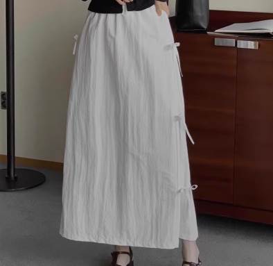 レディース スカート プリーツ かわいい 大人可愛い きれいめ シンプル カジュアル 上品 おしゃれ かっこいい レトロ 主役級 存在感 フォーマル とろみ感 抜け感 かっちり ヴィンテージ ラブリー キュート バレンタイン 授業参観 大会 会議 MTG オフィス ビジネス OL