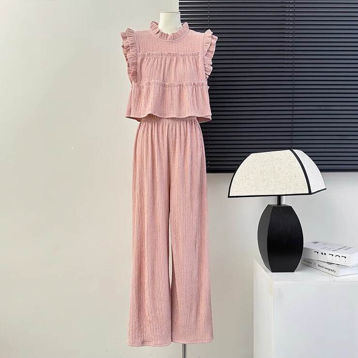 レディース トップス パンツ ボトムス セットアップ アンサンブル ストレートパンツ ワイドパンツ ショート 膝下 ロング 袖なし 襟付き スタンドカラー フェミニン フリル ハイウエスト ギャザー かわいい 大人可愛い きれいめ シンプル カジュアル 上品 おしゃれ