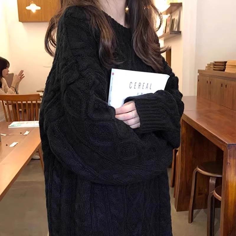 Crew Neck - トップス セーター 長袖 クルーネック プルオーバー ミディアム丈 萌え袖 可愛いかわいい 大人可愛い きれいめ シンプル 上品 おしゃれ かっこいい カジュアル こなれ感 個性的 ルーズ 主役級 存在感 抜け感 秋 冬 ベーシック ナチュラル クール 無地 女性用 レディース