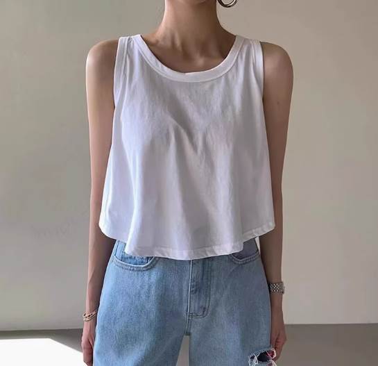 レディース トップス ノースリーブ かわいい 大人可愛い きれいめ シンプル カジュアル 上品 おしゃれ こなれ感 ラフ メンズライク マニッシュ 個性的 クール モード系 エレガント モダン 主役級 存在感 フォーマル とろみ感 抜け感 かっちり ヴィンテージ ラブリー