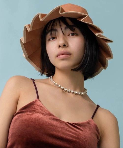 乐天商城 - レディース プリーツ 異国風 コンサバ ギャザー 切り替えデザイン かわいい 大人可愛い きれいめ 上品 おしゃれ レトロ こなれ感 ラフ ガーリー 個性的 モード系 エレガント 主役級 存在感 キュート 都会的 ラグジュアリー ロマンティック ナチュラル 無地 春 夏 秋