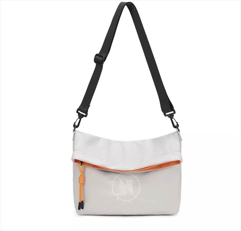 バッグ カバン レディース ショルダー ハンドバッグ トート エコバッグ 斜めがけ 肩がけ 手持ち メッセンジャーバッグ 大容量 多収納 便利 軽量 薄型 四角 チャーム ファスナー 薄手 大人可愛い シンプル カジュアル お洒落 かっこいい レトロ アジアン こなれ感 ラフ