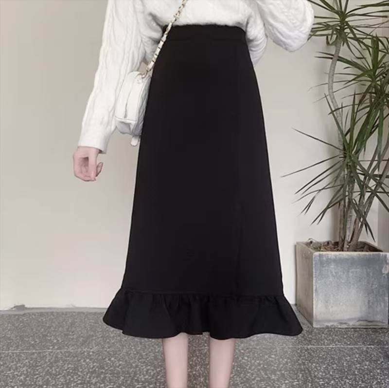 Rakuten - レディース スカート デート ロングスカート フレアスカート タイトスカート ミモレ丈 ミディアム丈 セミフレア 切り替えデザイン スマート 伸縮性 かわいい 大人可愛い きれいめ シンプル カジュアル 上品 おしゃれ お洒落 レトロ 大人女子 こなれ感 ラフ ラブリー