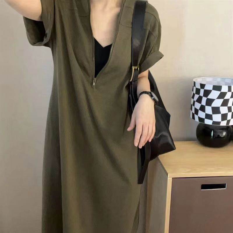 乐天商城 - ロングワンピース レディース 半袖 春夏 Vネック ハーフジップ ポケット付き ロング丈 無地 体型カバー ゆったり 大きいサイズ きれいめ カジュアル ママ 20代 30代 40代 50代 ダークグリーン ブラック ダークグレー M L XL 2XL 3XL 4XL 送料無料