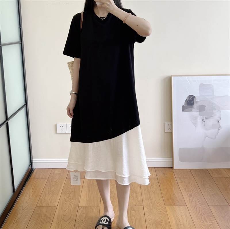 レディース ワンピース デート フレアワンピース ワンピドレス ロング ロング丈 袖あり 半袖 ラウンドネック クルーネック 襟なし セミフレア Aライン アシンメトリー 切り替えデザイン スマート 伸縮性 かわいい 大人可愛い きれいめ シンプル カジュアル 上品