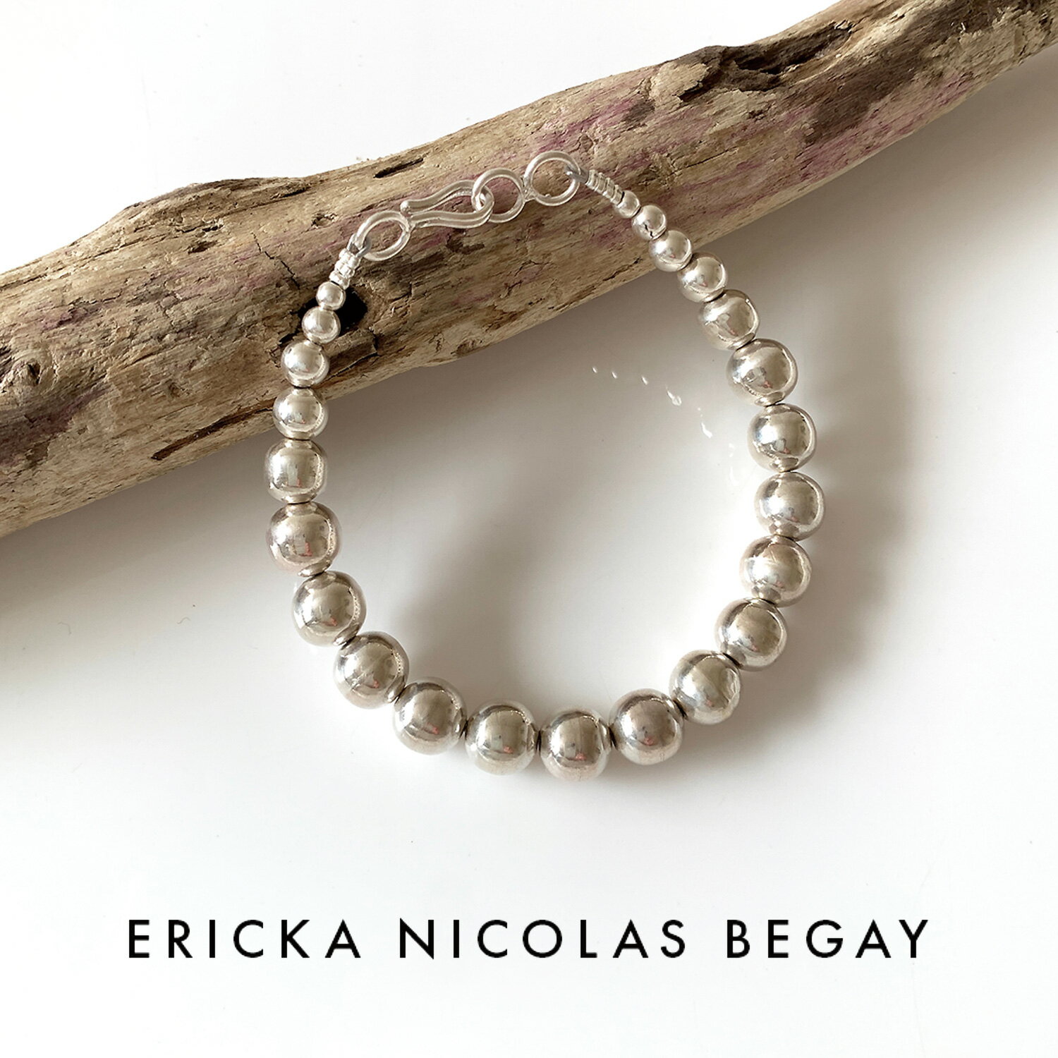 ブレスレット ERICKA NICOLAS BEGAY エリッカ ニコラス ビゲイ【8mm/19cm】Shiny navajo pearl bracelet シャイニー ナバホパール ブレスレット シルバー ナバホ族 インディアンジュエリー レディース 金属アレルギー フレッドハーヴィースタイル