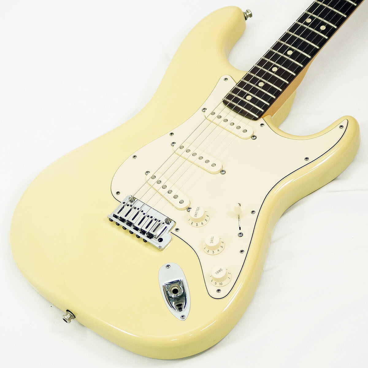 Fender Custom Shop Jeff Beck Signature Stratocaster (Olympic White) [USED] 【 中古品 フェンダー カスタムショップ 2010年製 ジェフ ベック シグネイチャー ストラトキャスター オリンピック ホワイト エレキギター 】（3枚目）