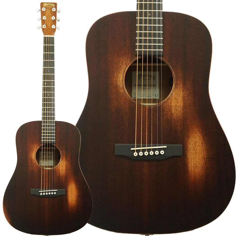時を重ねた風格と、本格Martinサウンドをもっと身近に。 マーティン「D Junior E StreetMaster」は、どこまでも音楽と共に旅をするフルスケールの相棒。自宅でインスピレーションを追い求める時も、ステージに立つ時も、ロードに出る時も、このコンパクトなドレッドノートは常にスタンバイOK。ソリッドサペリのボディにスキャロップド・スプルースXブレイシングを組み合わせ、フルサイズのMartinに匹敵する力強く響くトーンを、より持ち運びやすいサイズで実現しています。 サペリは温かみと中音域のパンチを、スプルースのブレイシングは明瞭さと音の広がりを加え、どんな場面でもバランスの取れたサウンドを奏でます。そして、美しく使い込まれたようなサテン仕上げのディストレスト・フィニッシュにより、まるで長年音楽を共にしてきた一本のような風格を持っています。 演奏性にも優れたこのモデルは、Performing Artistプロファイルと高性能テーパーを備えた24.9インチのフルスケールネックに加え、やさしく面取りされた指板エッジにより、長時間のプレイでも快適。オープンコードのストロークも、繊細なリードプレイも、自然な感覚で楽しめます。 さらに、内蔵チューナー付きのMartin E1エレクトロニクスを搭載しており、アンプに繋いでもベストなサウンドを簡単に得られます。ソフトシェルケースも付属し、いつでもどこへでも気軽に持ち運び可能。 D Junior E StreetMasterは、あなたの音楽の旅を共に歩むために生まれたギターです。 ※画像はサンプルです。製品の特性上、杢目・色合いは1本1本異なります。予めご了承下さい。 Body Size: D Junior 14 Fret Top Material: Sapele Side Material: Sapele Back Material: Sapele Bracing Pattern: X-Brace Brace Shape: Scalloped Finish Top: Satin Back and Side Finish: Satin Neck Material: Select Hardwood Neck Shape: PA Profile Neck Taper: High-Performance Taper Scale Length: 24.9" Fingerboard Width at Nut: 1 3/4'' Construction: Mortise & Tenon Neck Joint Electronics: Martin E1 ギグケース付き