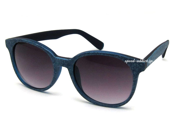 DENIM WELLINGTON SUNGLASS（デニムウェリントンサングラス）BLUE DENIM × SMOKE HALF 青色定番トレンド流行uv紫外線カットアイウェア花粉症ブルージーンズインスタ映えフォトジェニック可愛いカワイイキュート