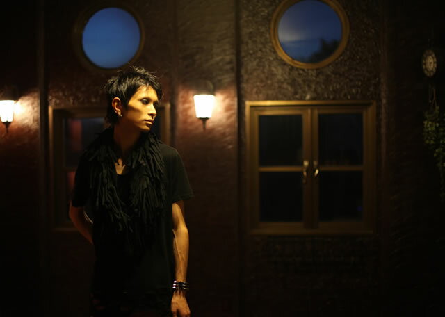 穴あきダメージ加工Vネックカットソー/mf018 スピードオレンジ speedorangeブラック黒 ...