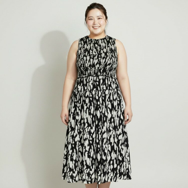 [Walmart Brand] Time and Tru Women's Tiered Skirt Ruffle Smock Midi Dress New Abstract Black Soot XXXL (3XL) Size [Pre-order Item]