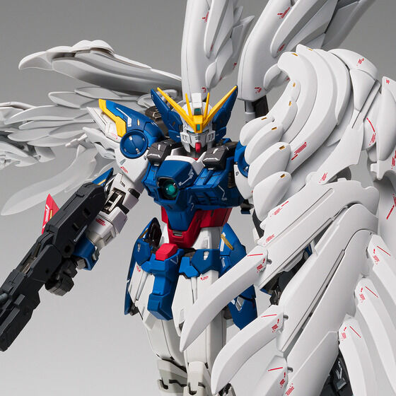 Gundam Wing Toys GUNDAM FIX FIGURATION METAL COM...