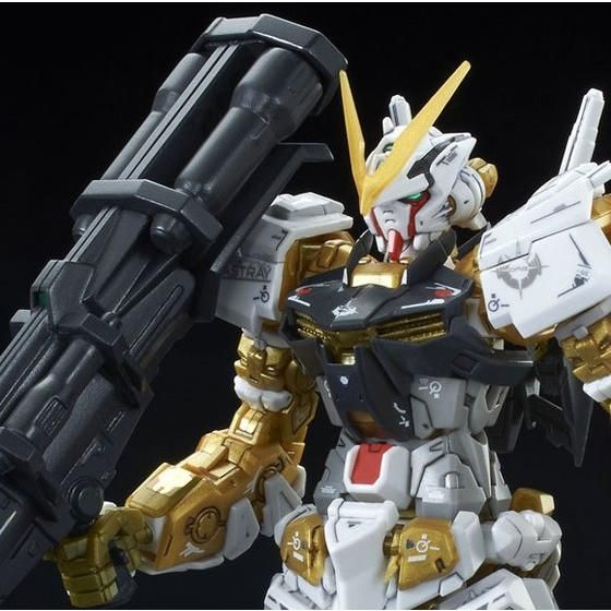 【新品】10月入荷次第発送予定　RG 1/144 ガンダムアストレイゴールドフレーム　組み立て式プラモデル　機動戦士ガン…