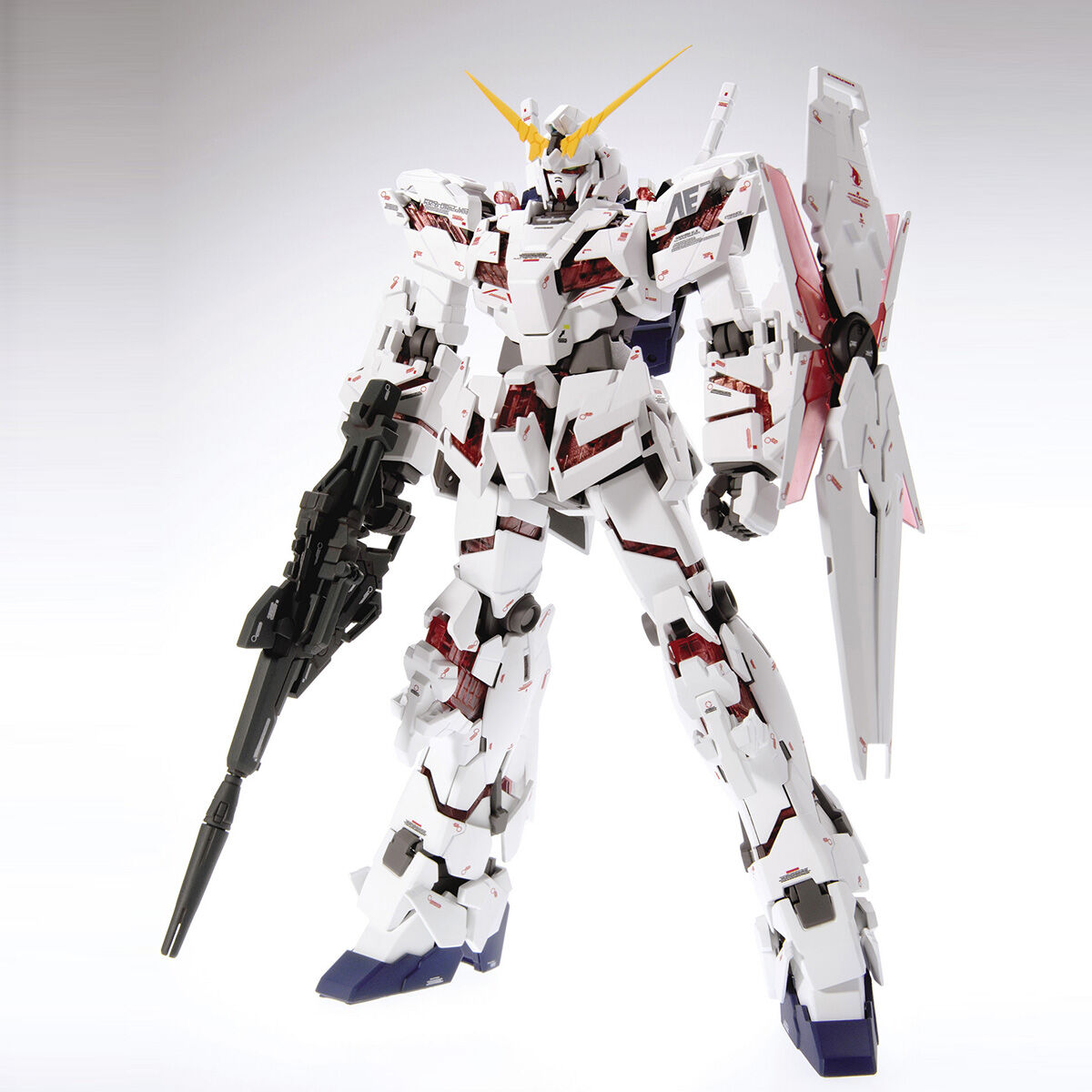 【新品】【即納】 MG 『機動戦士ガンダムUC』 ユニコーンガンダム Ver.Ka 1/100スケール プラモデル ガンプラ がんだむ アニメ ロボット