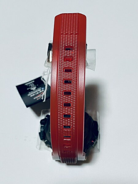 【未使用品】【即納】カシオ 海外仕様【MTG-B1000VL-4APR】ソーラー電波腕時計 G-SHOCK MT-G レッド Gショック 火山雷