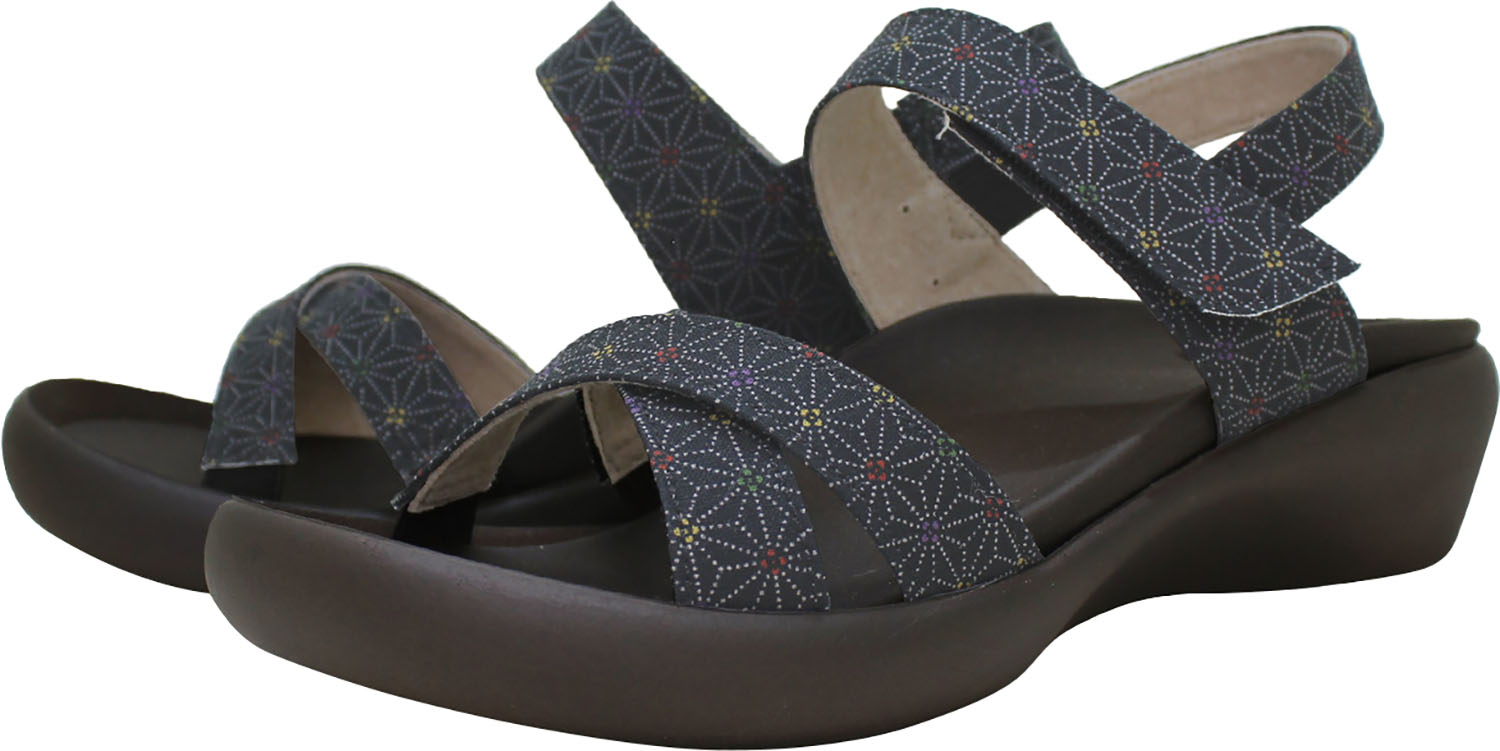 【11月20日から 最大4％OFFクーポン＆P最大10倍】 リゲッタカヌー RegettaCanoe CJFW3518 和柄麻の葉クロスベルトローヒールサンダル CJFW3518