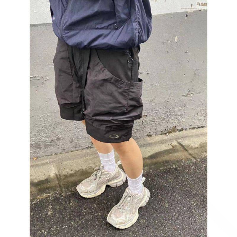 G&Mグローバルマーケットのカーゴハーフパンツ メンズ 短パン ショートパンツ テック ワイド 大きめポケット ミリタリー ゆったり 半ズボン 五分丈 ボトムス ウエストゴム ベルト付き 撥水 速乾 軽量 アウトドア｜アングル3