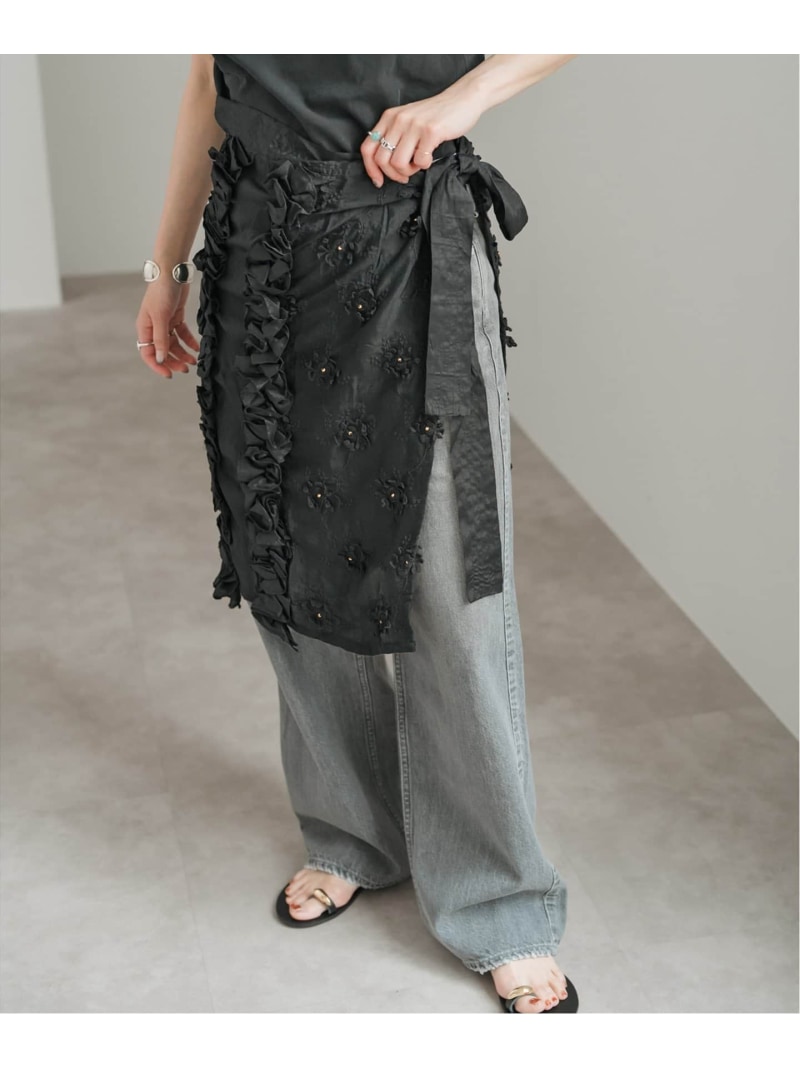 crinkle crinkle crinkle Frill rayon shantung apron