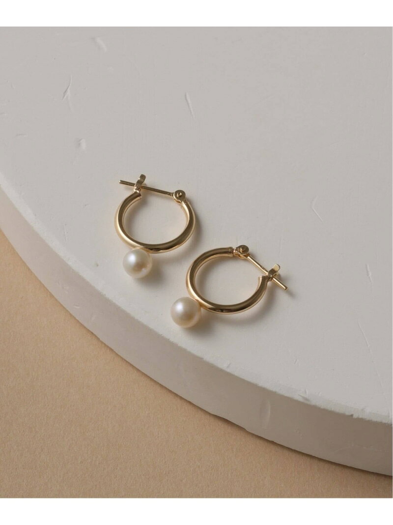 Rakuten - 《WEB限定》パールフープピアスM K10(両耳) Lilas スピックアンドスパン アクセサリー・腕時計 ピアス ゴールド【送料無料】[Rakuten Fashion]