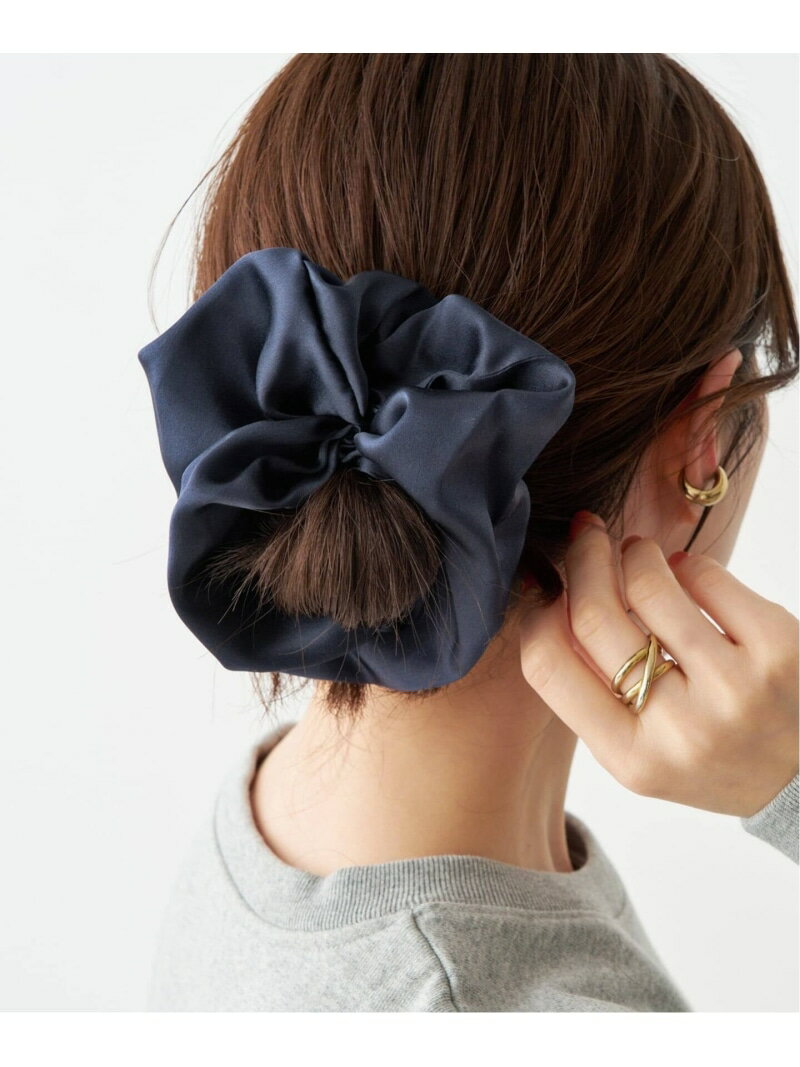 TENDRESSE STUDIO / テンドレッセ スタジオ SILK SCRUNCHIE Spick & Span スピックアンドスパン ヘアアクセサリー その他のヘアアクセサリー ネイビー【送料無料】[Rakuten Fashion]