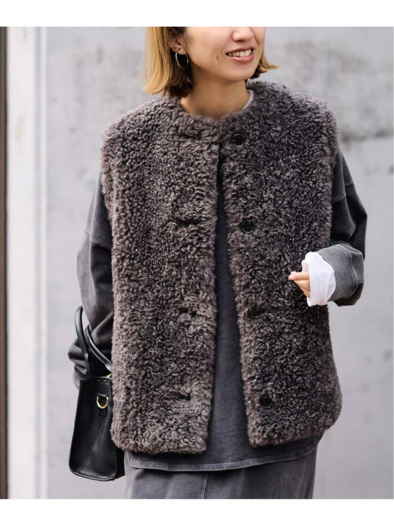 ≪追加≫フェイクファーベスト FRAMeWORK フレームワーク ジャケット・アウター その他のジャケット・ア..