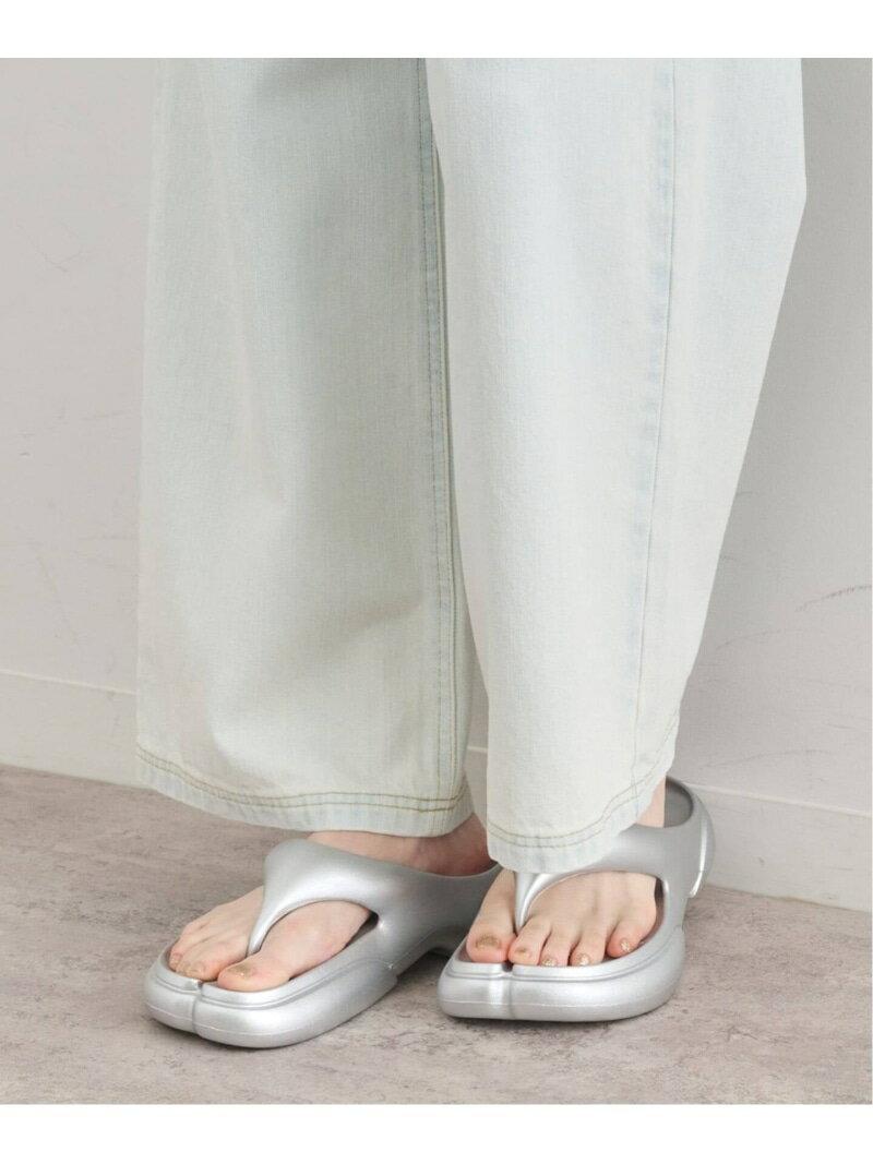 PAES/ぺイズ New Flip Flop metal Line U by SPICK&SPAN ユーバイスピックアンドスパン シューズ・靴 サンダル シルバー【送料無料】[Rakuten Fashion]