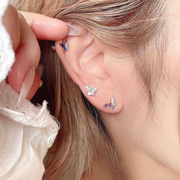 ボディピアス 軟骨ピアス ［14G 16G ］繊細なデザインが引き立つキュービックジルコニア バタフライ butterfly ヘリックス 0839 ボディーピアス