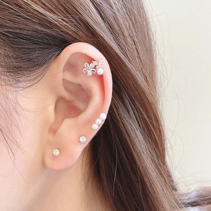 ボディピアス 軟骨ピアス ［16G ］選べる！内径6mm8mm 繊細なデザインがお上品に決まる オーロラ フラワー ＆ バタフライ ストレート 軟骨ピアス ヘリックス 1150ス ボディーピアス