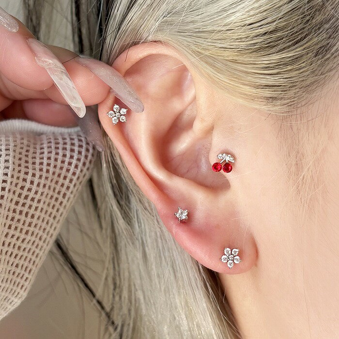 ボディピアス 軟骨ピアス ［16G］真っ赤な さくらんぼ ジュエルがコーディネートのワンポイントに♪ホールに負担の少ないインターナル チェリー トラガス ラブレット 0966 ボディーピアス