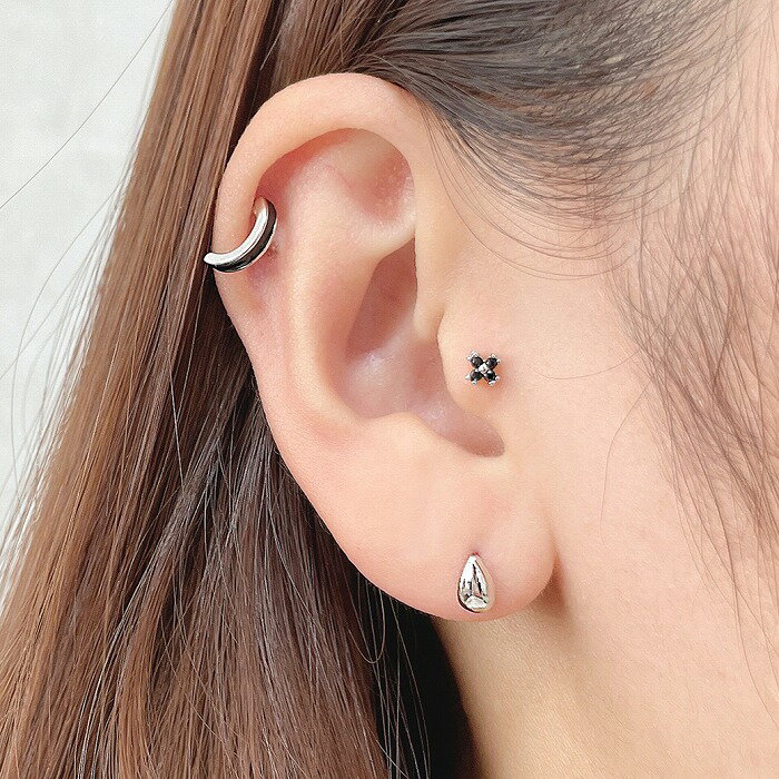 ボディピアス 軟骨ピアス ［14G 16G ］いつものスタイルもぐっと新鮮な印象 メタル ドロップ 雫 ストレート ヘリックス 0534 ボディーピアス