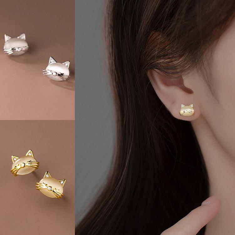 猫ピアス 猫モチーフ ピアス レディース 軽量 つけ心地良い アレルギー対策 上品 かっこかわいい 大人可愛い 猫耳 デイリーピアス シンプルピアス おしゃれ ...
