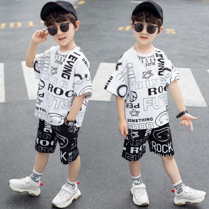 子供服　キッズ　セットアップ　上下セット　男の子　tシャツ　ハーフパンツ　スウェットセット　ジュニア　ジャージ　トレーナー　スポーツウェア　韓流　夏定番　100　110　120　130　140　150　160