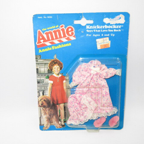 商品説明メーカー名 サイズ商品説明1982年製、ミュージカルAnnieの可愛い人形の服です。可愛いです！ ご注意 ※こちらの商品は海外での買いつけ商品になっております。ビンテージ商品ですので、汚れ等がある場合がございます。 そちらをご納得のうえでのご購入をお願いいたします。商品画像は照明・各モニター等の環境により実物と多少異なる場合がございます。 ※当サイトは、店舗で在庫を共有していますので、在庫数更新が間 に合わずご注文頂いた商品が欠品となる場合もございます。大変ご迷惑をお掛けする場合がございますが、あらかじめご了承ください。