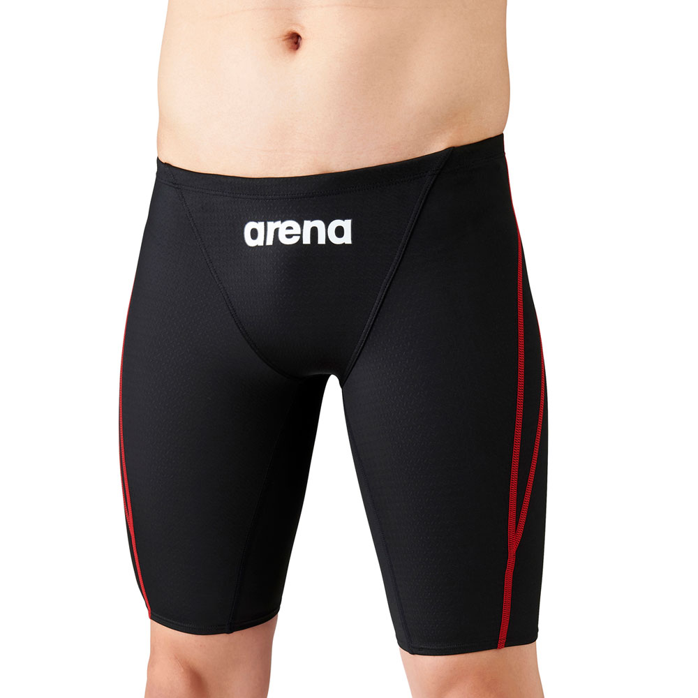 ARENA BOY'S SIZE (cm) チェスト ウエスト 100 49-55 47-53 110 53-59 49-55 120 57-63 51-57 130(R130) 61-67 53-59 140(R140) 65-72 54-62 150(R150) 70-78 58-66 品番 ARN-1022MJ ブランド ARENA(アリーナ) 詳細 【商品名】【FINA承認】アクアアドバンスト ジュニアハーフスパッツ【カラー】(BKRD)ブラック【素材】ポリエステル ポリウレタン【特長】各地域大会に出場するスイマーにお勧めのAQUA ADVANCEDシリーズジュニアモデル。公式大会に出場するために必要なFINA（国際水泳連盟）承認モデルです。ポリウレタンを身体に巻き付く横方向に配置し、X PYTHON2と比較で、たて方向の伸長率を5%UPした新素材AQUA XTREMEを採用する事で泳ぎ易さを追求したニット素材競泳モデルになっております。大会に慣れてきて、次はタイムを狙いたいという方はぜひお試しください！※こちらの商品は着用後の返品・キャンセルはお受けできません。 ※ご注文の前に必ずご確認下さい ※入荷まで1週間ほど掛かる場合がございます。 ※水着は衛生商品につき、お客様都合のキャンセル、返品交換は出来ませんので、ご了承下さい。 ※当店では複数店舗で在庫を共有している為、稀にご注文が重なり在庫切れとなる場合がございます。 その際はお電話、メールにてご連絡させて頂いております。 何卒ご了承くださいませ。 ※モニタ閲覧環境によっては、画面の商品と実際の商品の色が異なって見える場合がありますがご了承ください。 ↓スイムウェアとご一緒にどうぞ ！ スイムゴーグル スイムキャップ スイムインナー タオル サンダル バッグ・ポーチ トレーニング用品 メーカー希望小売価格はメーカーカタログに基づいて掲載しています。 各ブランドメーカーカタログページはコチラ！ARN-1022MJ アクアアドバンスト ジュニアハーフスパッツ 競泳水着 ボーイズ FINA承認