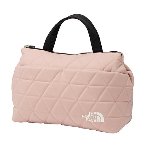 電子機器やその周辺アクセサリーの収納に便利な自立型のトートバッグです。 クッション性を持たせたオープンジッパーのメインコンパートメントは、13インチまでのノート型PCやA4サイズの書類の収納が可能。 社内や出張先、学校内での使用におすすめです。 素材：80Dポリエステルジオエンボス 原産国：ベトナム 重量：約200g サイズ：H21×W29.5×D15cm 容量： 7L（9L） カラー：メタルピンク・MK ノースフェイス