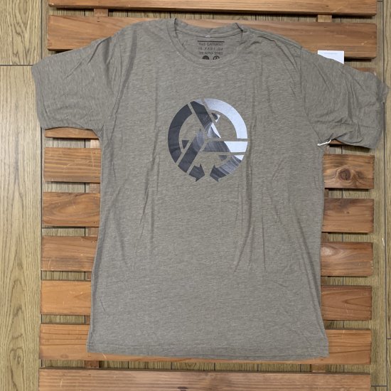 Rakuten - AsymbolGallery アシンボル・ギャラリー 【INDICATORS LOGO】 OLIVE Msize 正規品 トップス Tシャツ