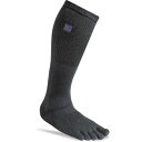 老舗！超人気！スノーボードブーツ♪ ◆モデル◆　THERMO SOCKS FIVE　（スノーボードソックス） ◆カラー◆　BLACK ◆サイズ◆　S(21.5cm - 24.5cm） ◆定　価◆　￥3200－（税抜） ◆その他◆　新品・未使用・正規品 ◆商品情報◆　 汗の処理が非常に得意な最高級メリノウールを70％配合し、暖かく、肌触りの良いハイパフォーマンスソックス。一日中ドライに快適に滑れる。5本指で指先感覚に優れ、力が入りやすい。 　