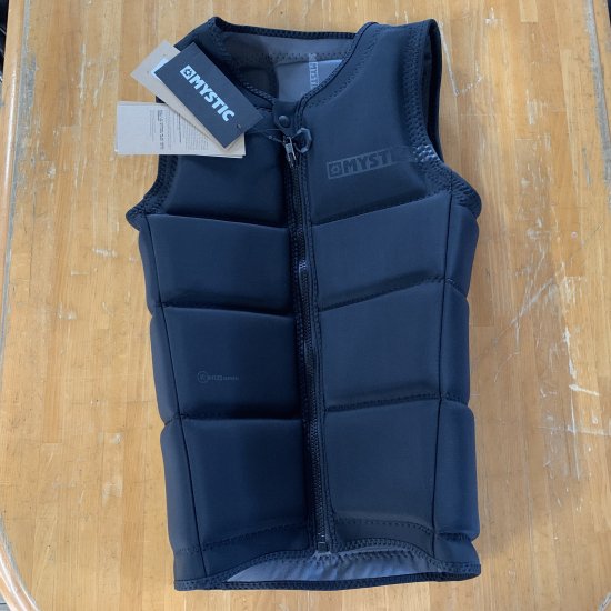 MYSTIC ミスティック 【STAR Impact Vest Fz